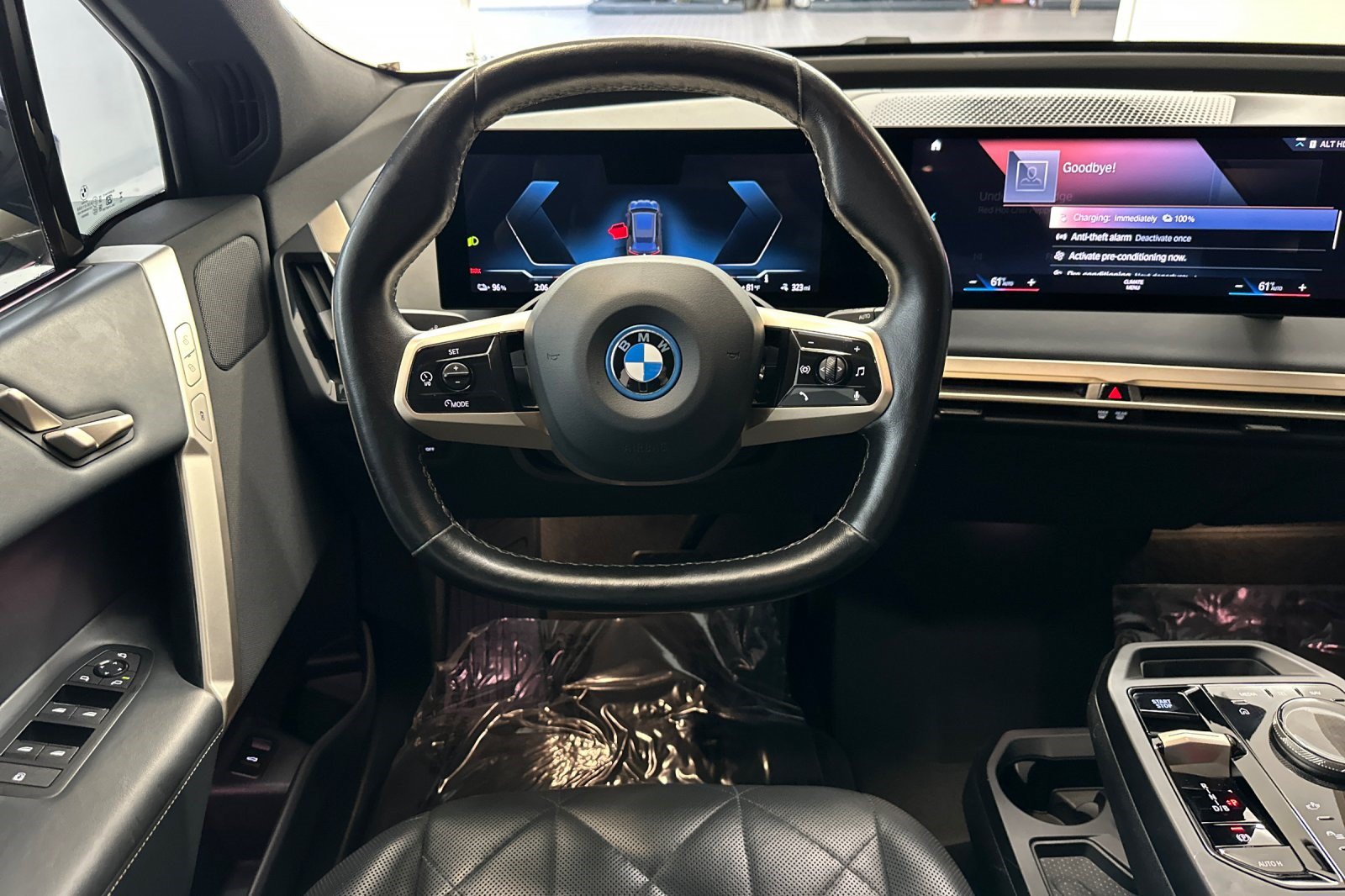Certified 2023 BMW iX xDrive50 AWD/4WD image 31