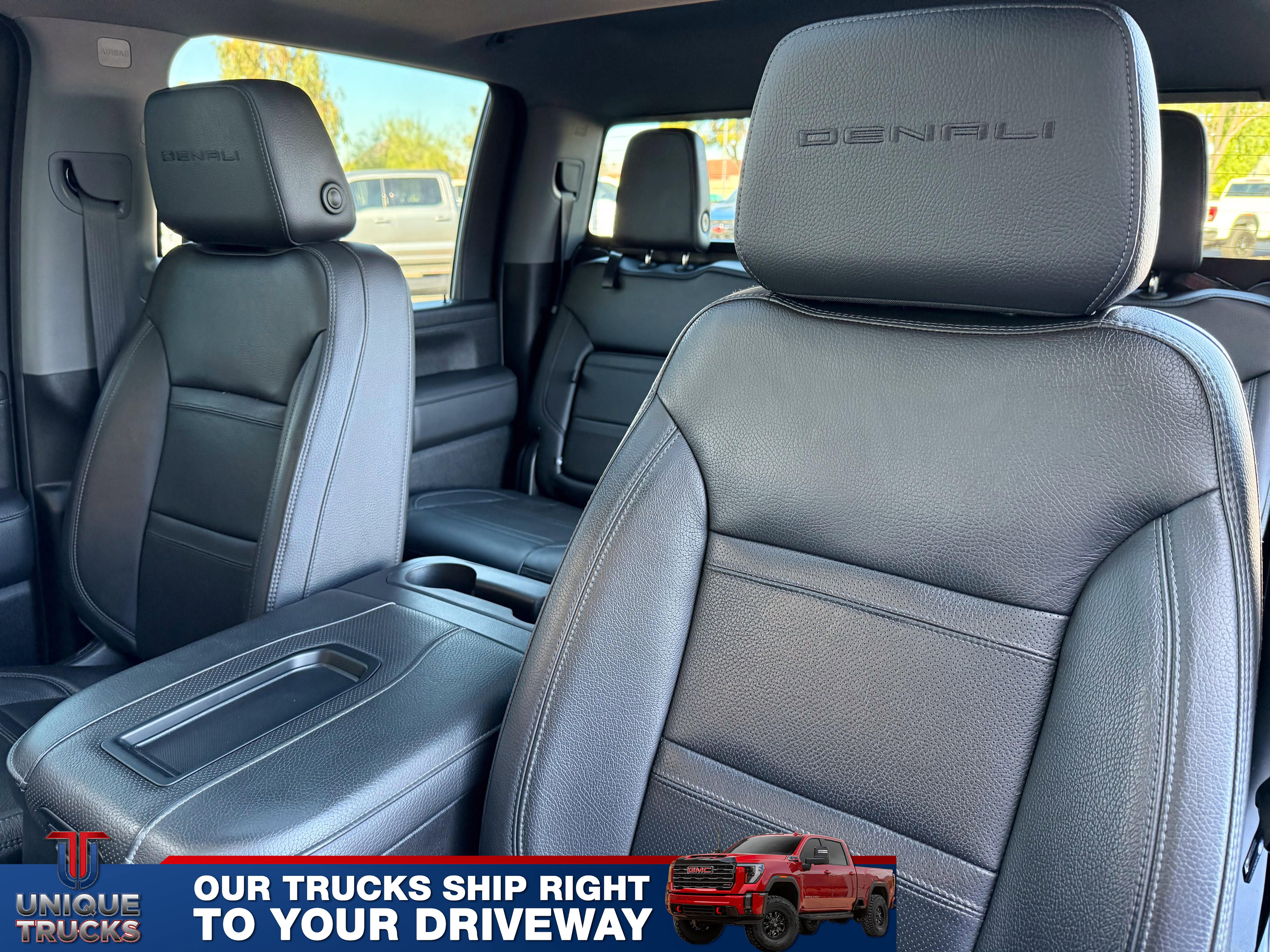 Used 2022 GMC Sierra 2500 Denali w/ Denali Ultimate Package AWD/4WD image 20