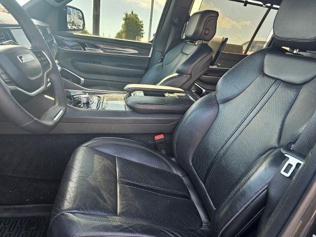 Used 2022 Jeep Wagoneer Series III w/ Premium Group I AWD/4WD image 45