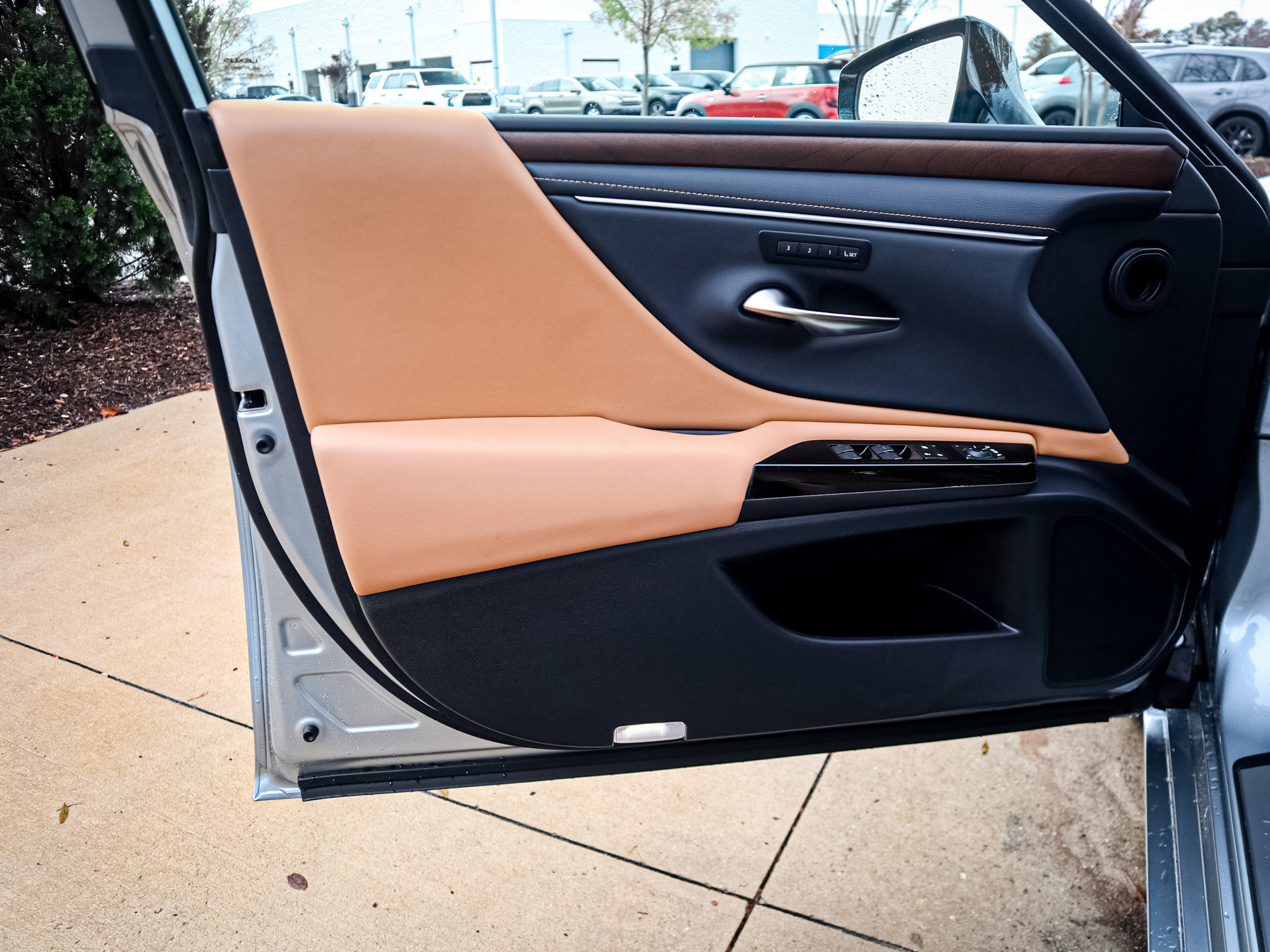 Used 2025 Lexus ES 350 ES 350 image 14