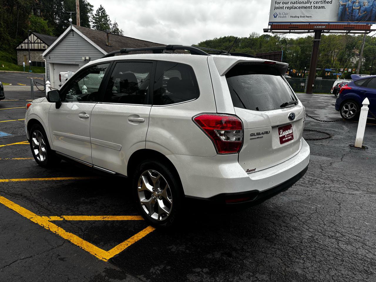 Used 2015 Subaru Forester 2.5i Touring AWD/4WD image 5