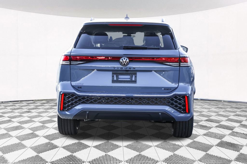 New 2026 Volkswagen Tiguan SE R-Line image 16