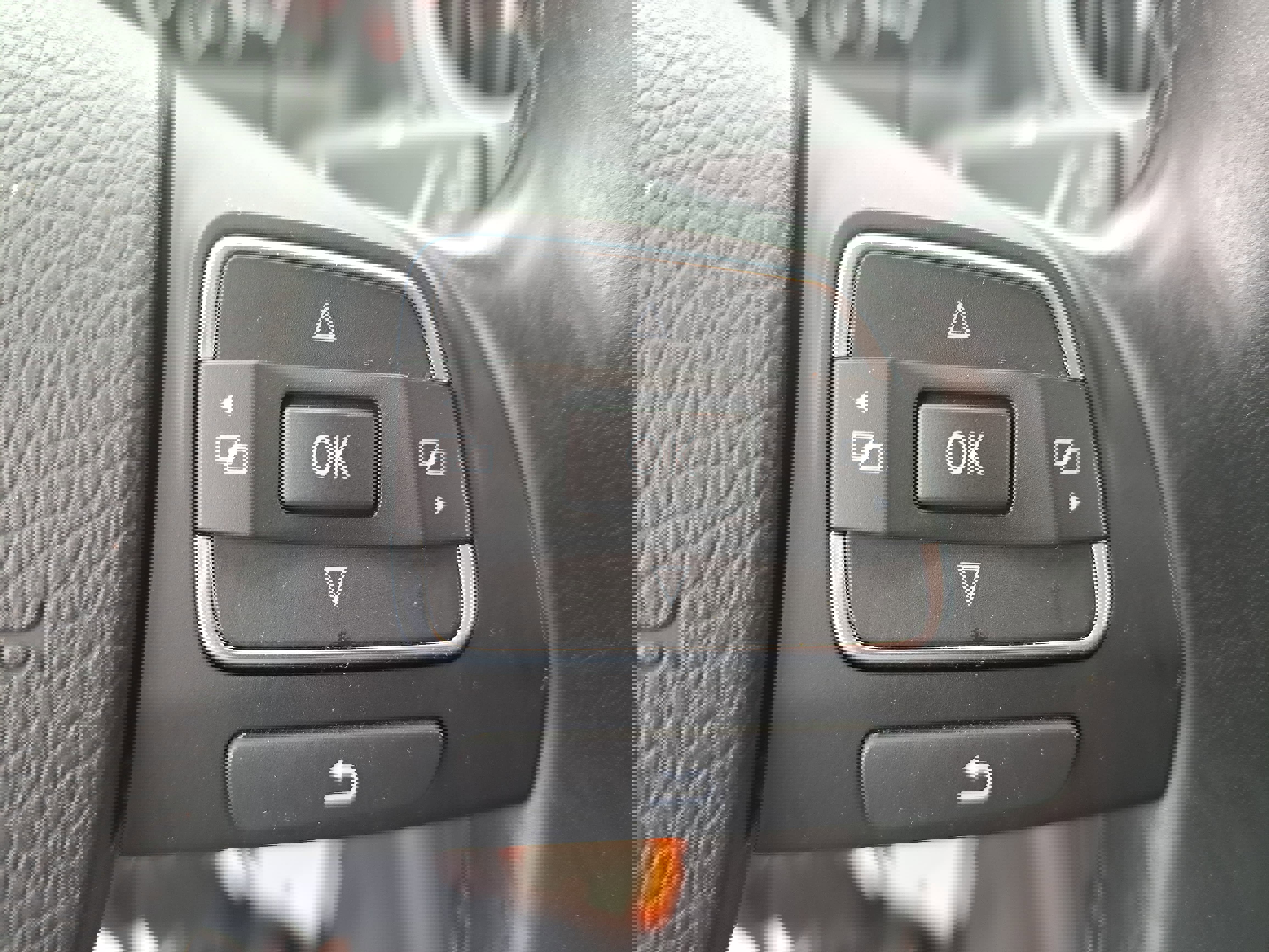 Used 2015 Volkswagen Tiguan S image 17