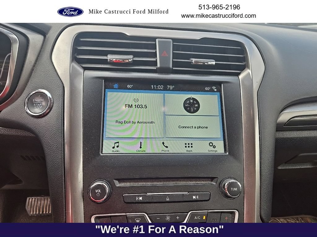 Used 2017 Ford Fusion SE w/ Fusion SE Technology Package FWD image 10
