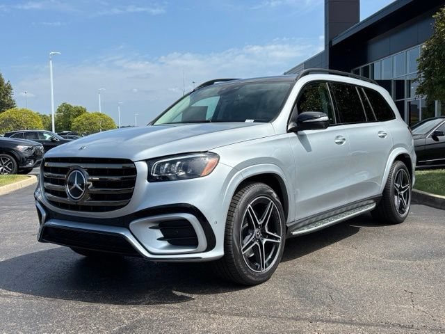 New 2026 Mercedes-Benz GLS 450 4MATIC image 4