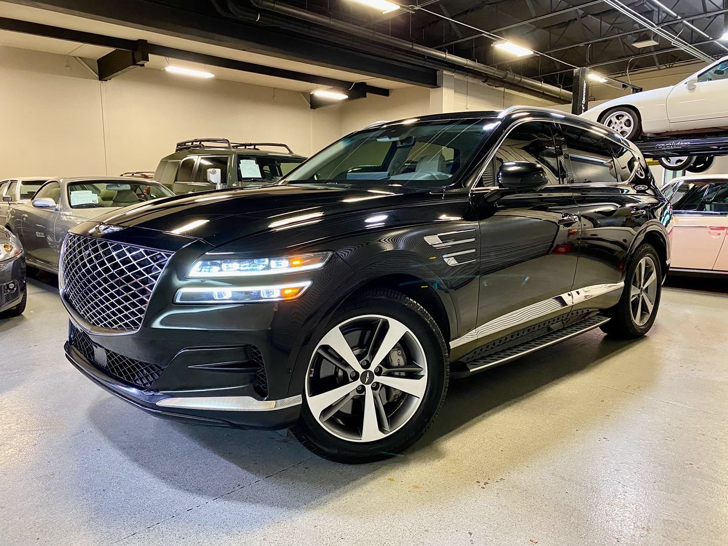 Used 2021 Genesis GV80 3.5T w/ Advanced Package 06 AWD/4WD image 2