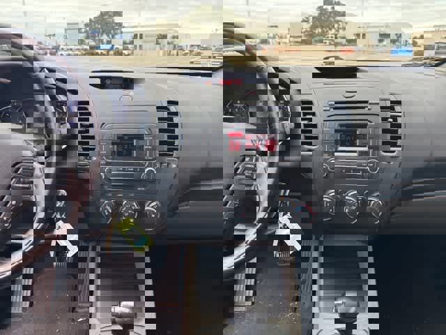 Used 2015 Kia Forte EX image 19