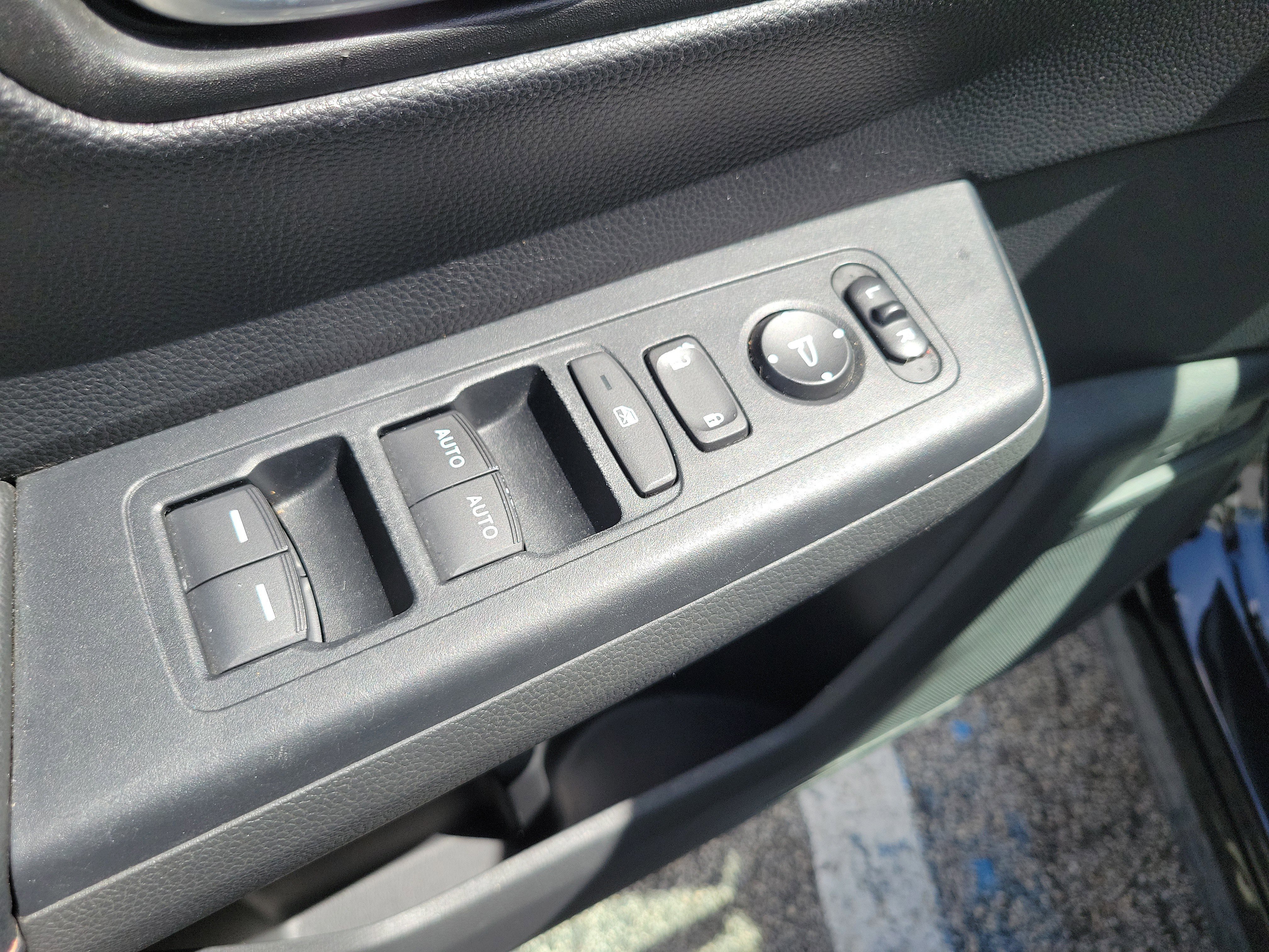Certified 2023 Honda CR-V Sport image 17