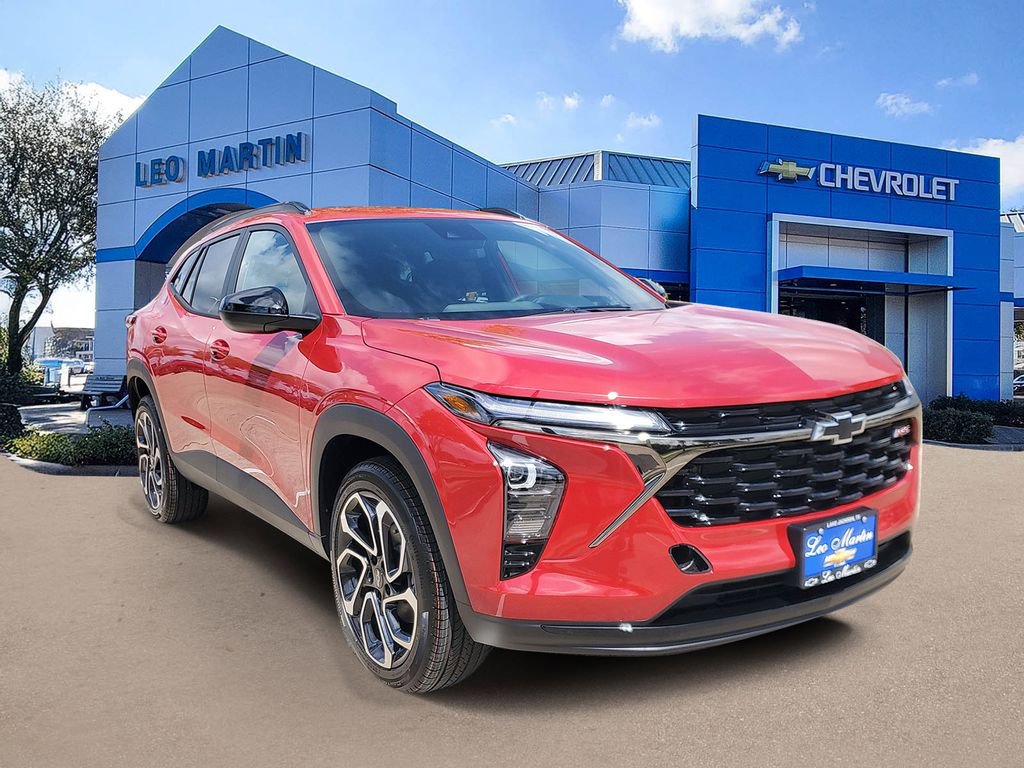 New 2026 Chevrolet Trax RS image 2