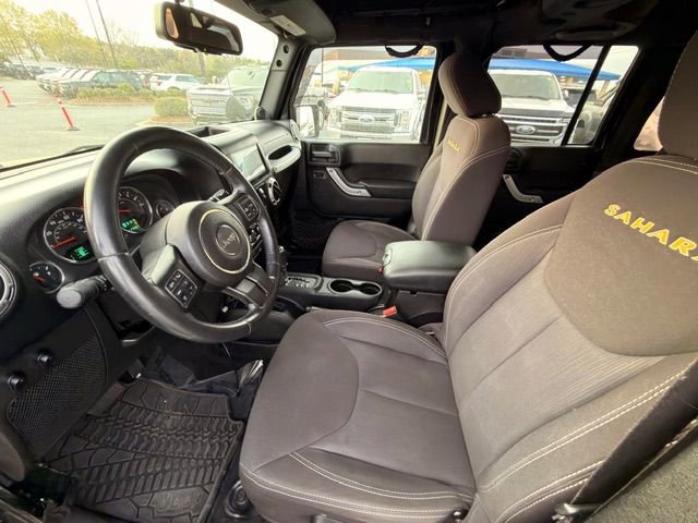Used 2013 Jeep Wrangler Unlimited Sahara w/ Connectivity Group image 5