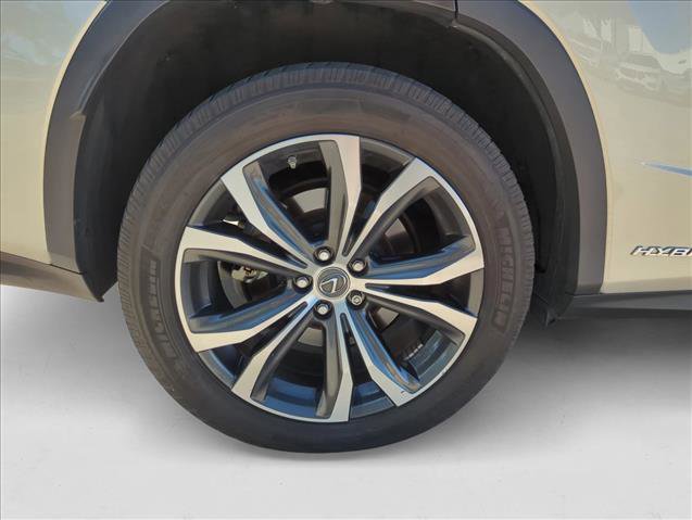 Used 2020 Lexus RX 450hL AWD w/ Premium Package image 29