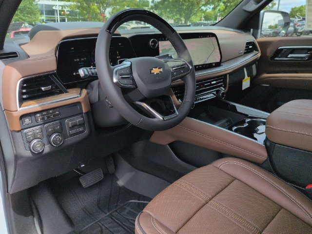 New 2026 Chevrolet Tahoe High Country AWD/4WD image 12