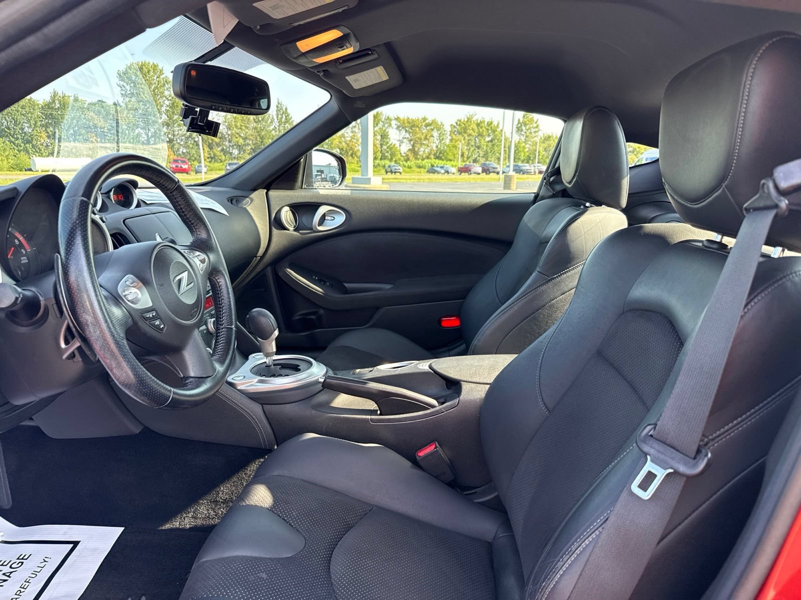 Used 2013 Nissan 370Z Touring w/ Sport Pkg RWD image 12