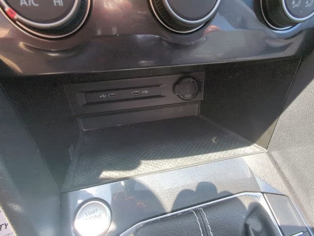 Used 2023 Volkswagen Tiguan S FWD image 17
