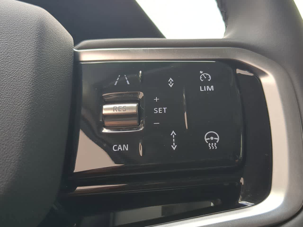 Used 2025 Land Rover Discovery Sport S AWD/4WD image 27