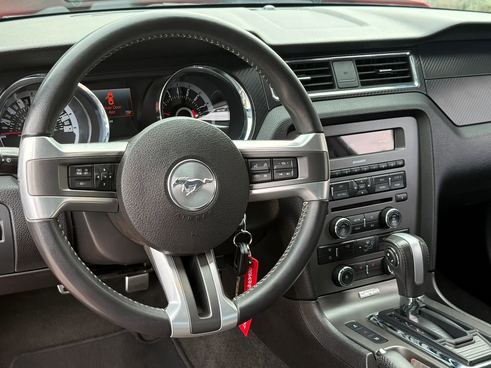 Used 2013 Ford Mustang GT Premium RWD image 37