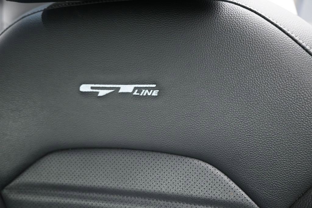 Used 2022 Kia Forte GT-Line w/ GT-Line Premium Package FWD image 11