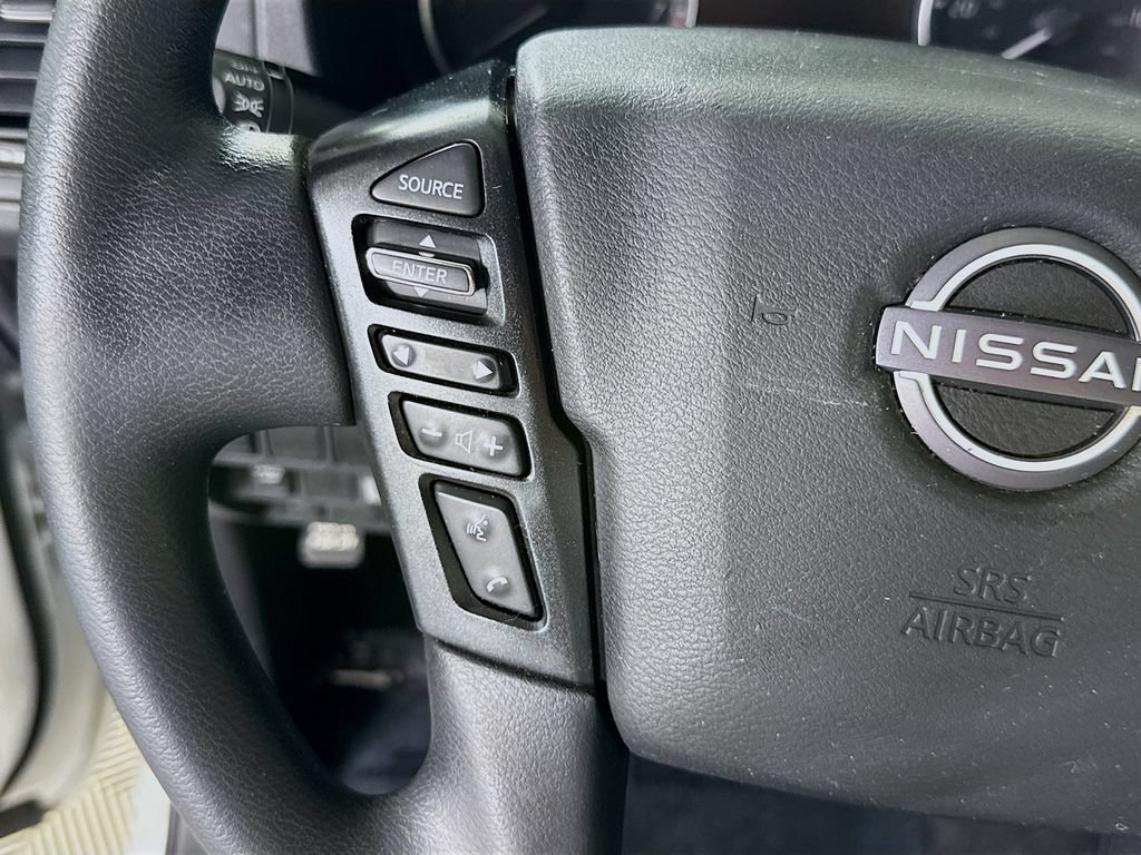 Used 2022 Nissan Frontier S w/ Technology Package RWD image 19