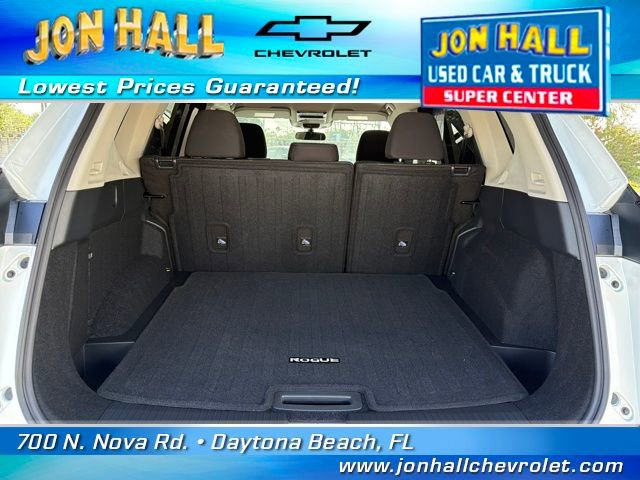 Used 2026 Nissan Rogue SV image 11