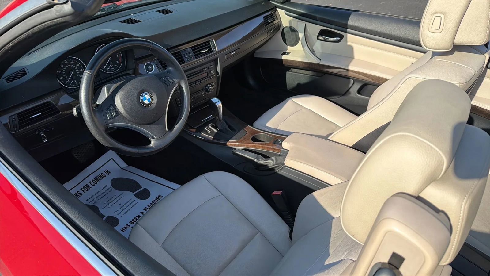 Used 2013 BMW 328i Convertible image 9