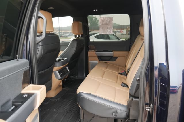 Used 2023 Ford F450 Lariat w/ Lariat Ultimate Package AWD/4WD image 26