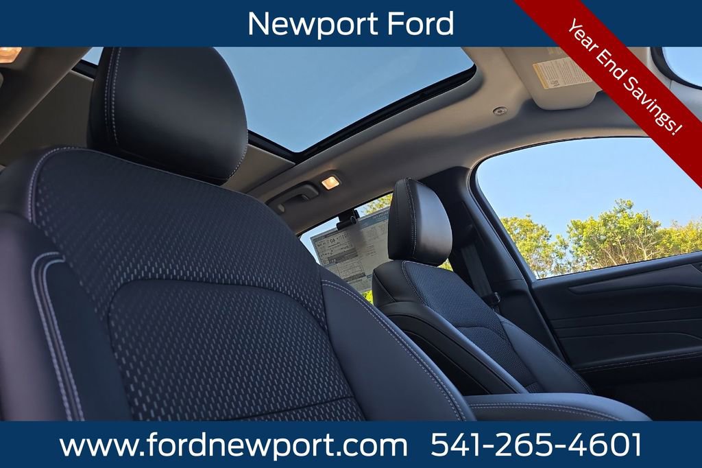 New 2025 Ford Escape SE w/ Class II Trailer Tow Package image 14