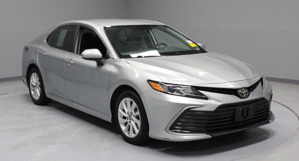 Used 2024 Toyota Camry LE FWD image 1