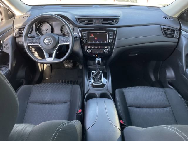 Used 2019 Nissan Rogue SV image 10