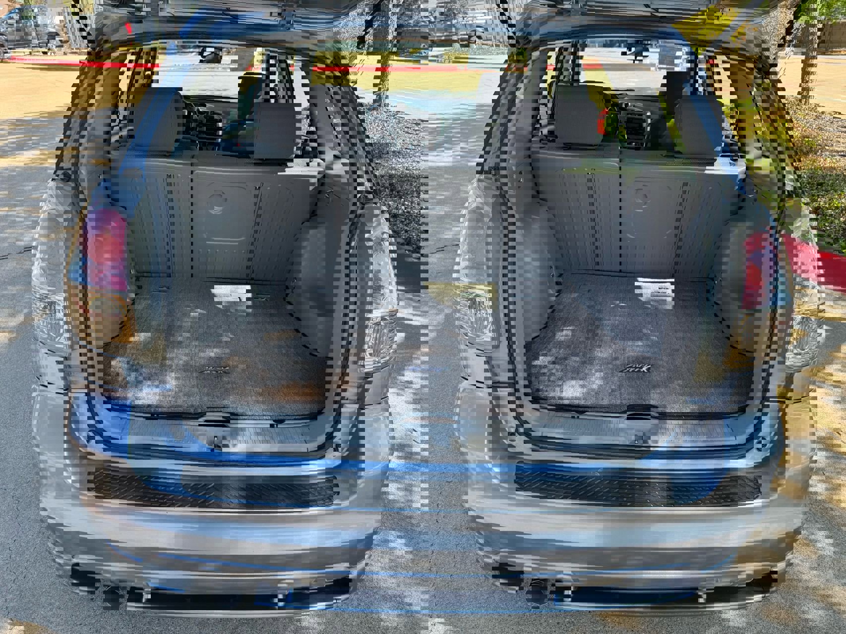 Used 2007 Toyota Matrix XR image 9