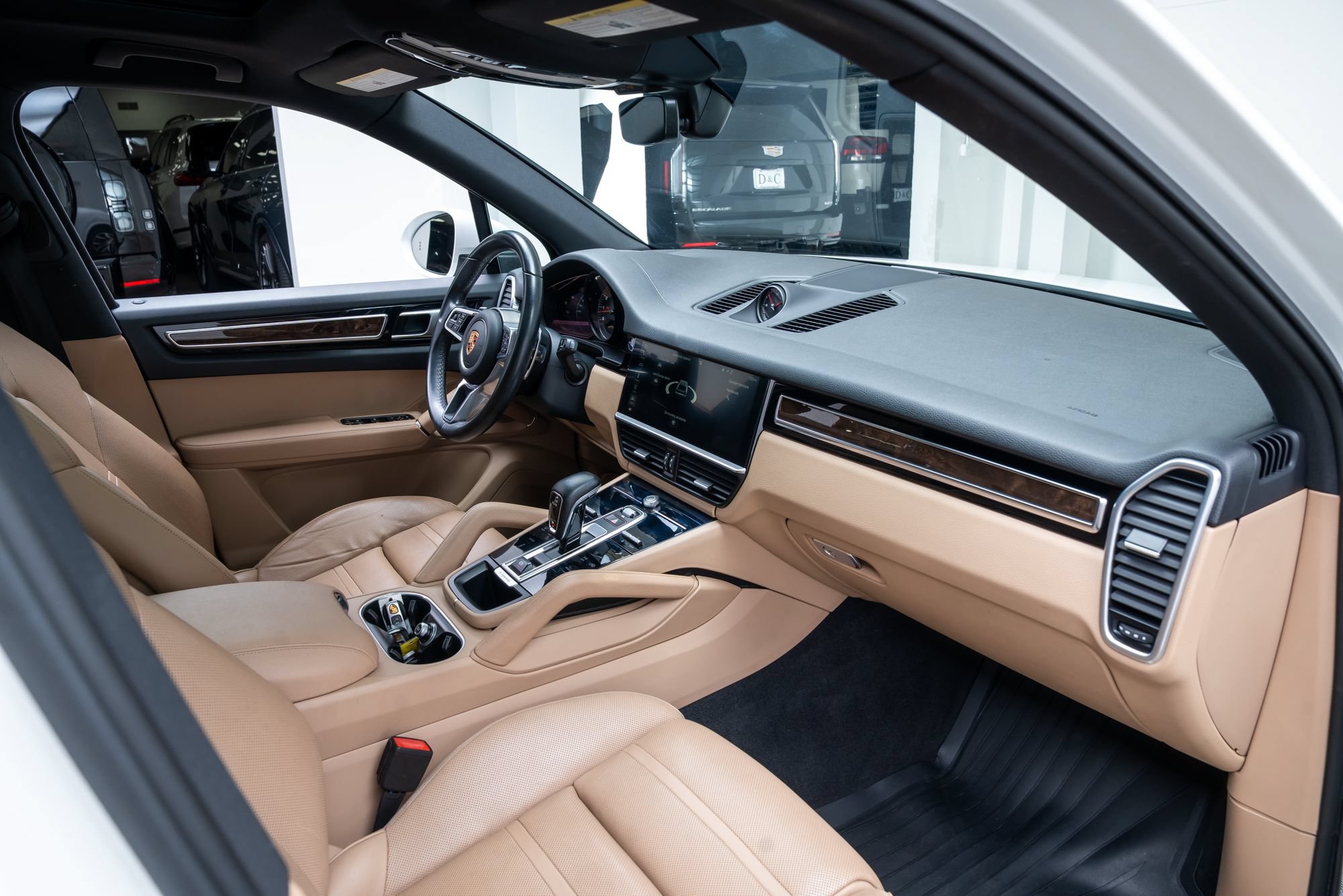 Used 2019 Porsche Cayenne S AWD/4WD image 30