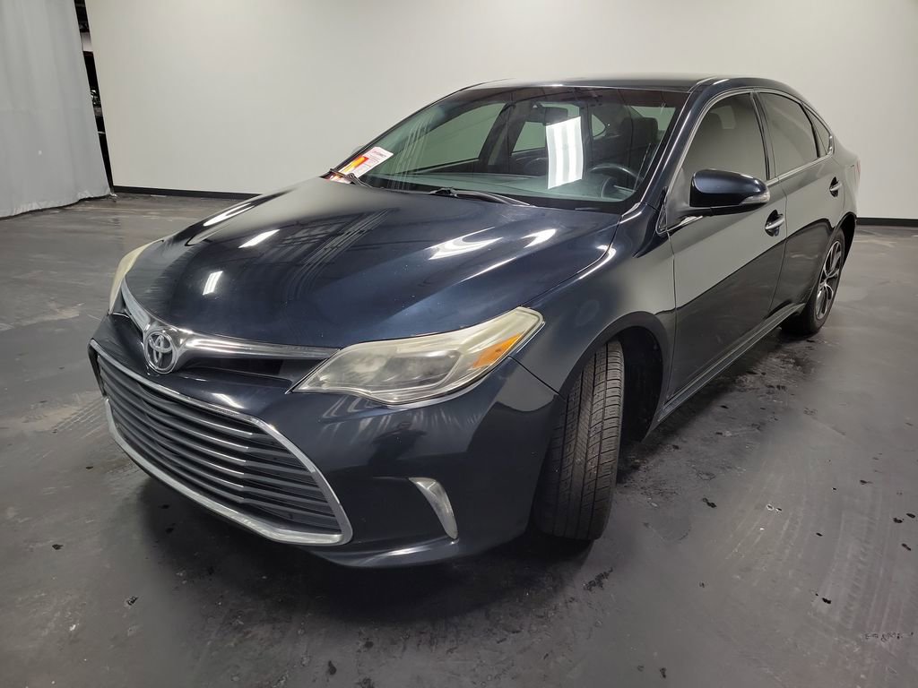 Used 2016 Toyota Avalon XLE image 4