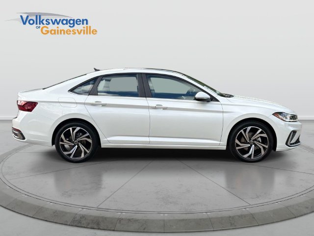 New 2027 Volkswagen Jetta SEL FWD image 2