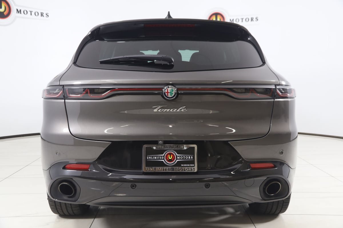 Used 2024 Alfa Romeo Tonale Veloce AWD/4WD image 49