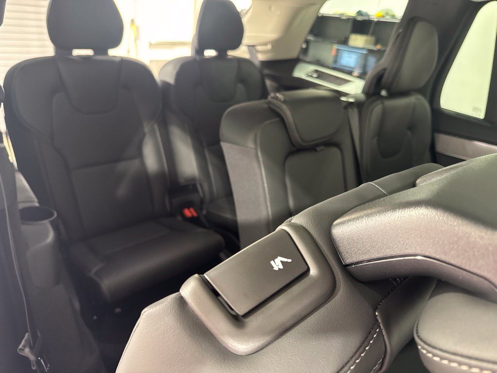 New 2026 Volvo XC90 B6 Ultra w/ Protection Package AWD/4WD image 24