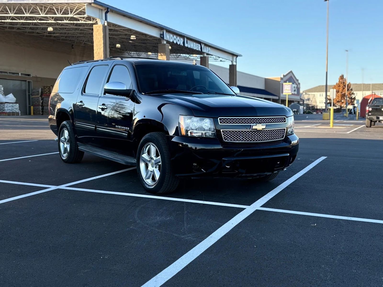 Used 2013 Chevrolet Suburban LT w/ All-Star Edition image 7