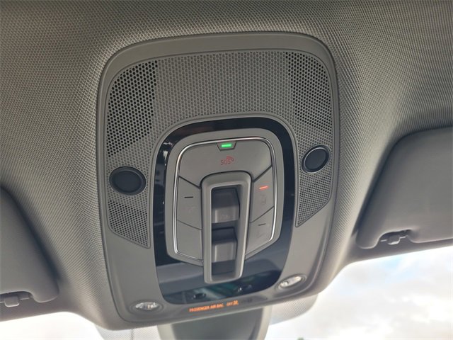 Used 2023 Audi Q5 2.0T Premium w/ Convenience Package image 23