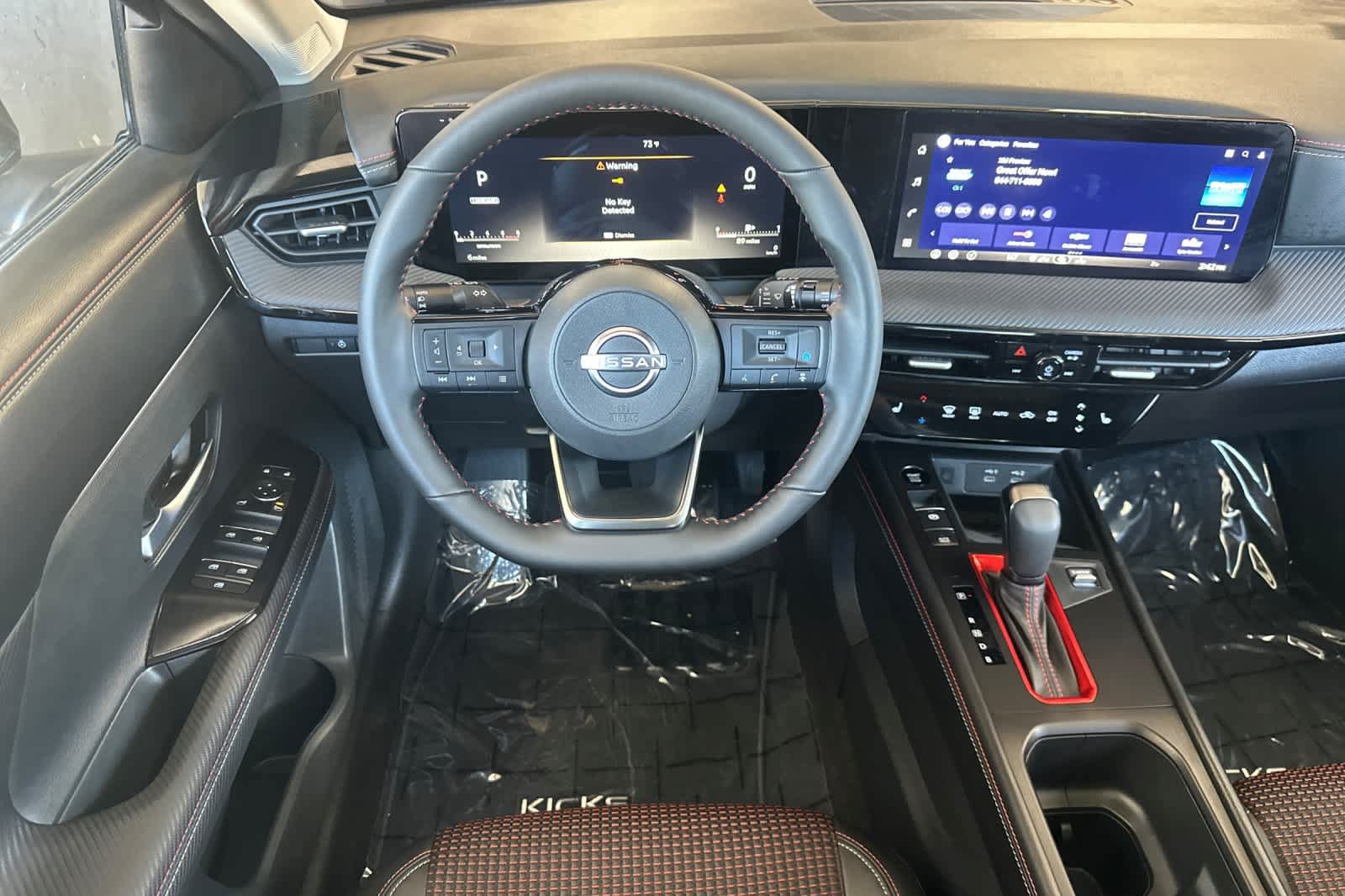 New 2026 Nissan Kicks SR AWD/4WD image 14