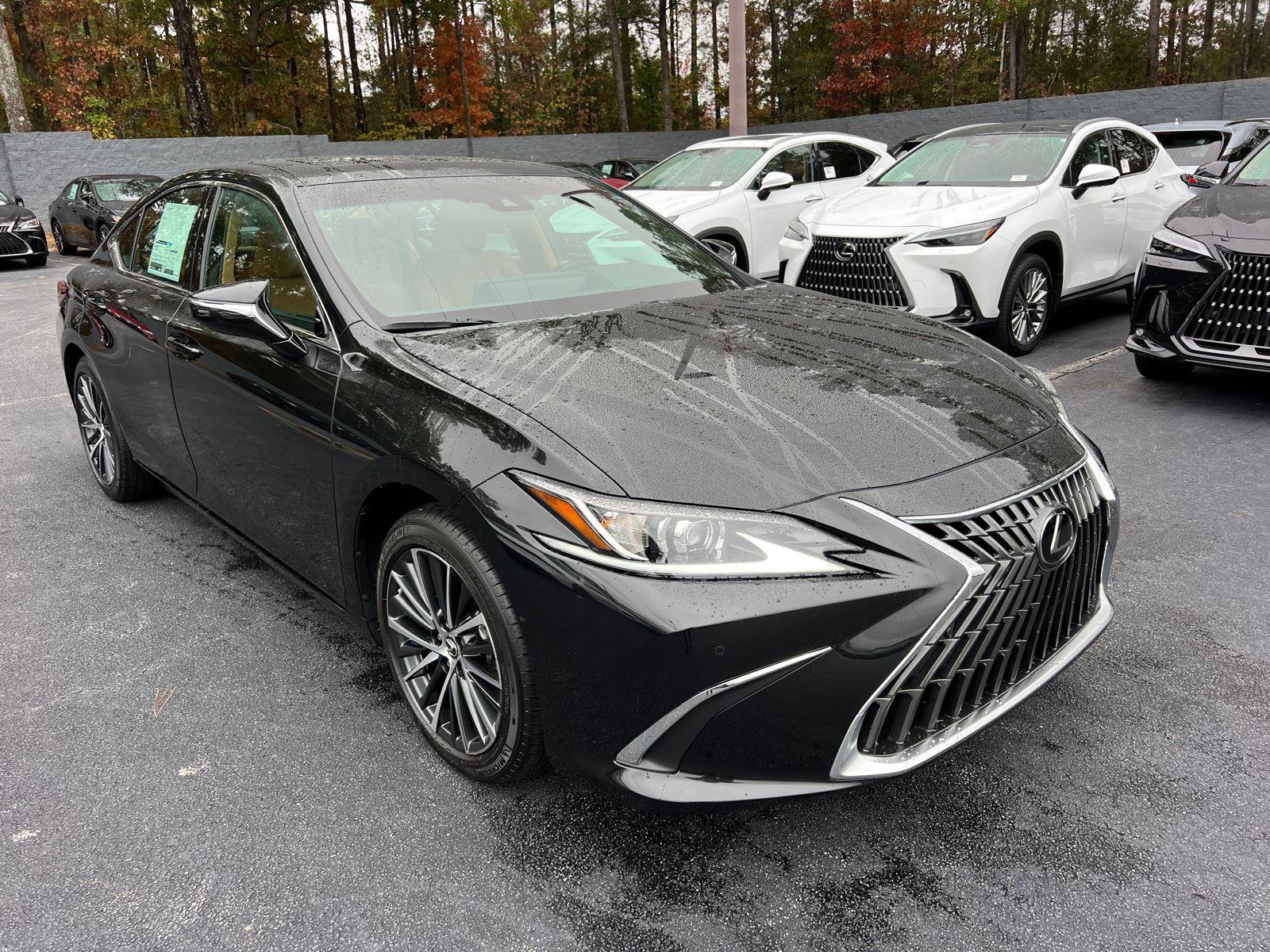 New 2025 Lexus ES 350 w/ Premium Package image 4