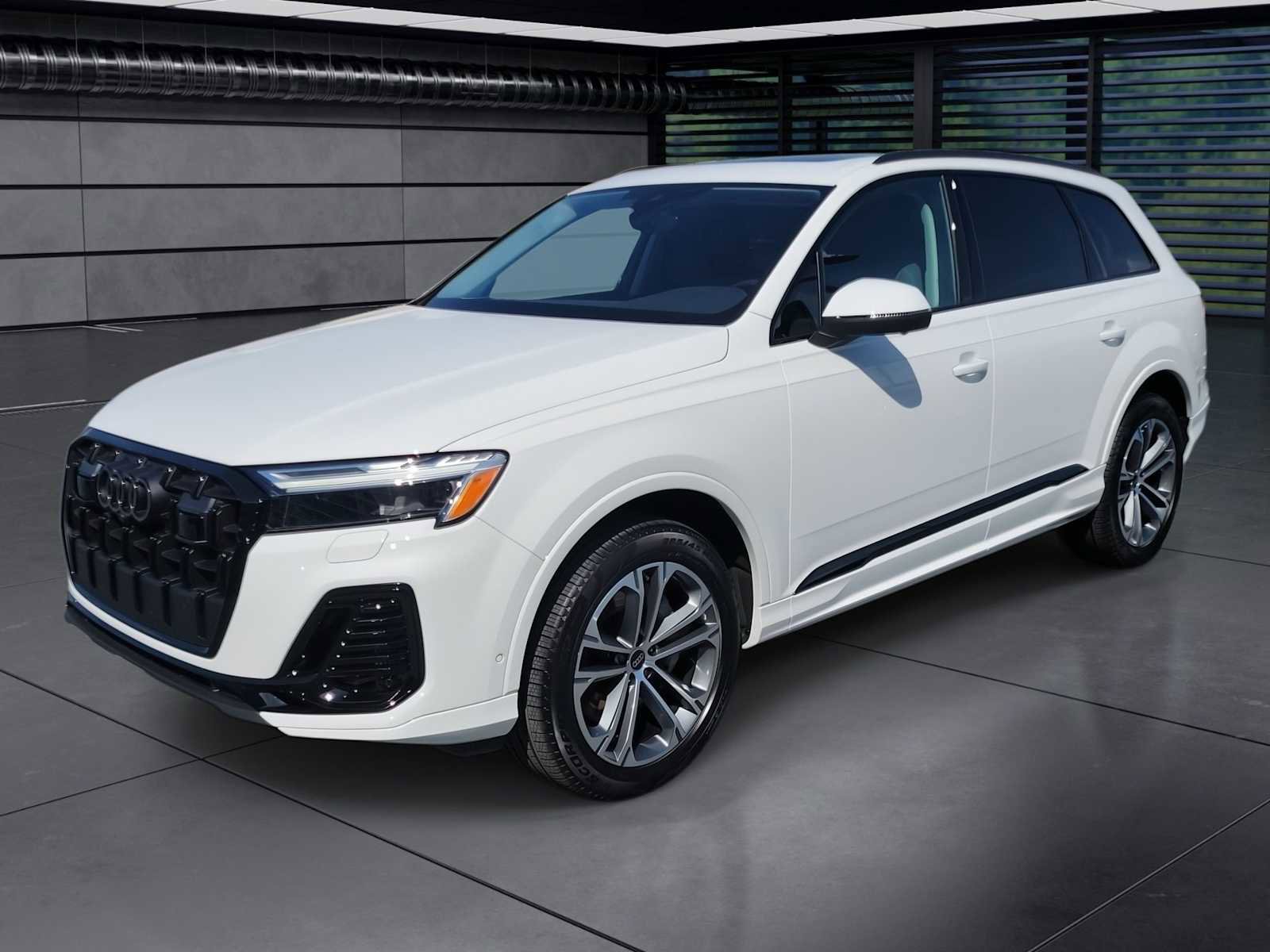 Certified 2026 Audi Q7 3.0T Premium w/ Convenience Plus Package