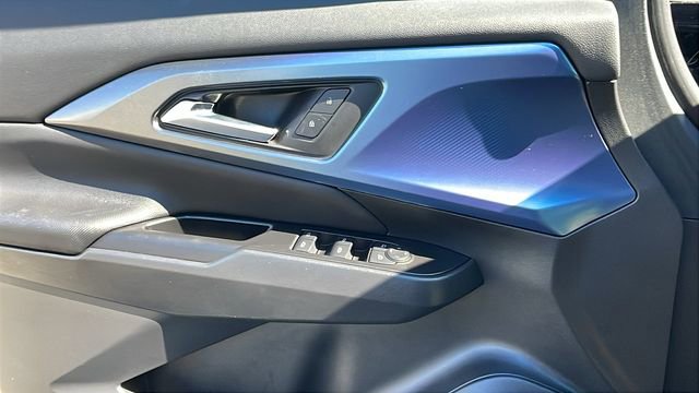 New 2026 Chevrolet Equinox EV LT AWD/4WD image 26