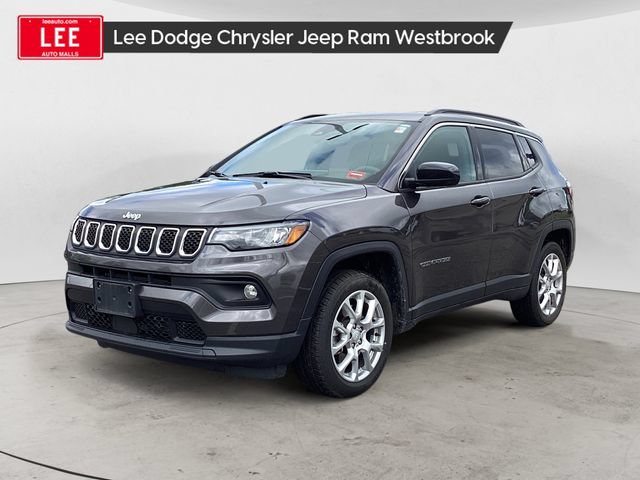 Used 2024 Jeep Compass Latitude