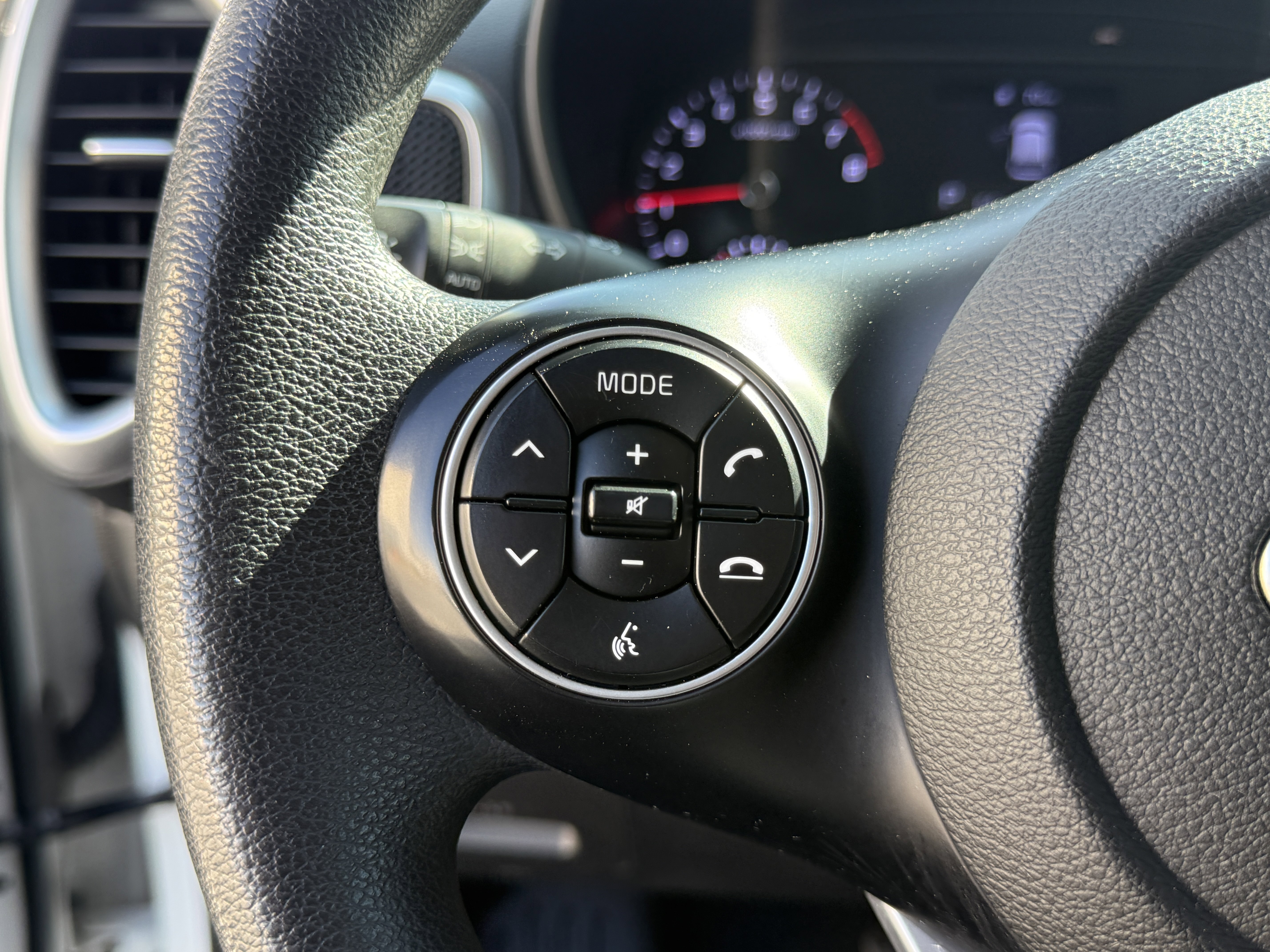 Used 2020 Kia Soul S image 19