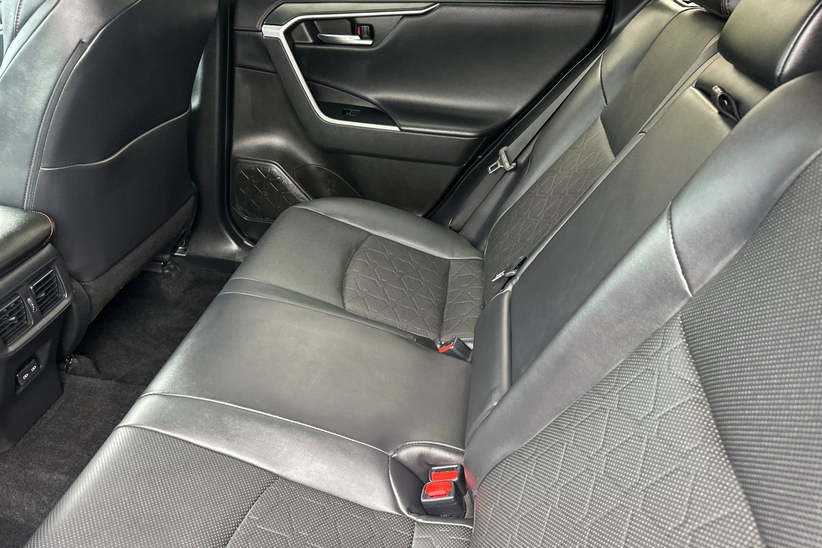 Used 2022 Toyota RAV4 TRD Off-Road w/ TRD Off-Road Weather Package image 12