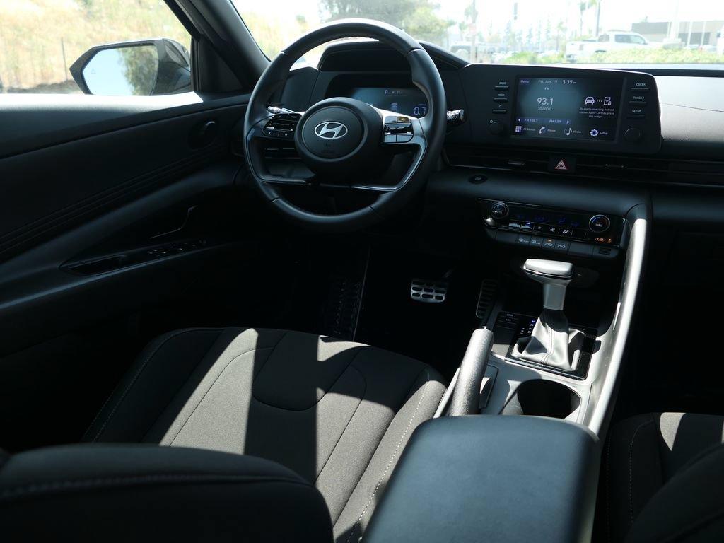 Certified 2025 Hyundai Elantra Sport w/ Cargo Package FWD image 24