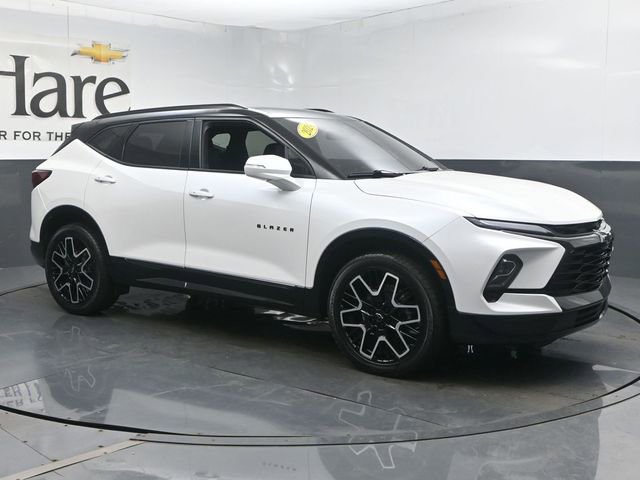 Used 2024 Chevrolet Blazer RS w/ Enhanced Convenience Package FWD image 6