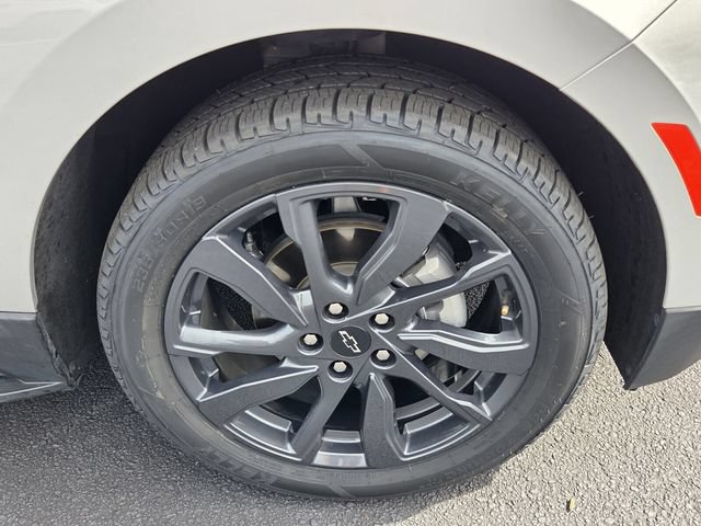 Certified 2022 Chevrolet Equinox RS FWD image 8
