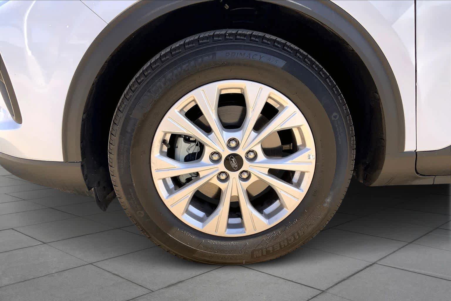 Used 2025 Ford Escape Active FWD image 19