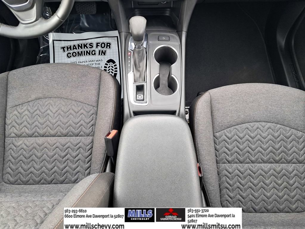 Used 2023 Chevrolet Equinox LT image 18