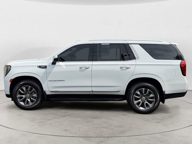 Used 2023 GMC Yukon SLT w/ SLT Luxury Package AWD/4WD image 2
