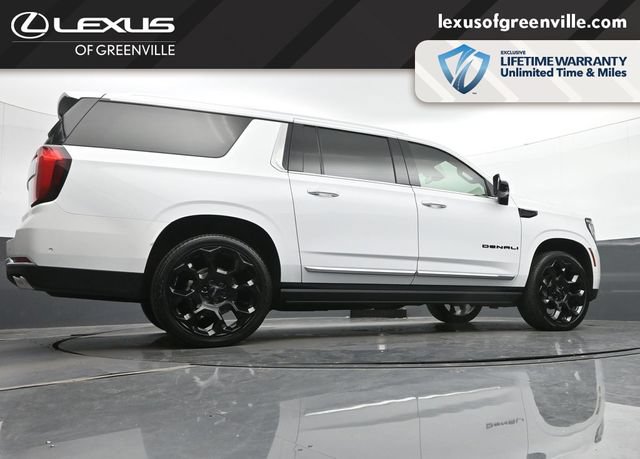 Used 2025 GMC Yukon XL Denali AWD/4WD image 35